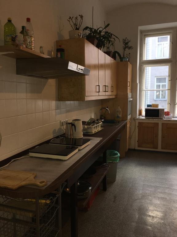 Chichilli Hostel Wiedeń Zewnętrze zdjęcie