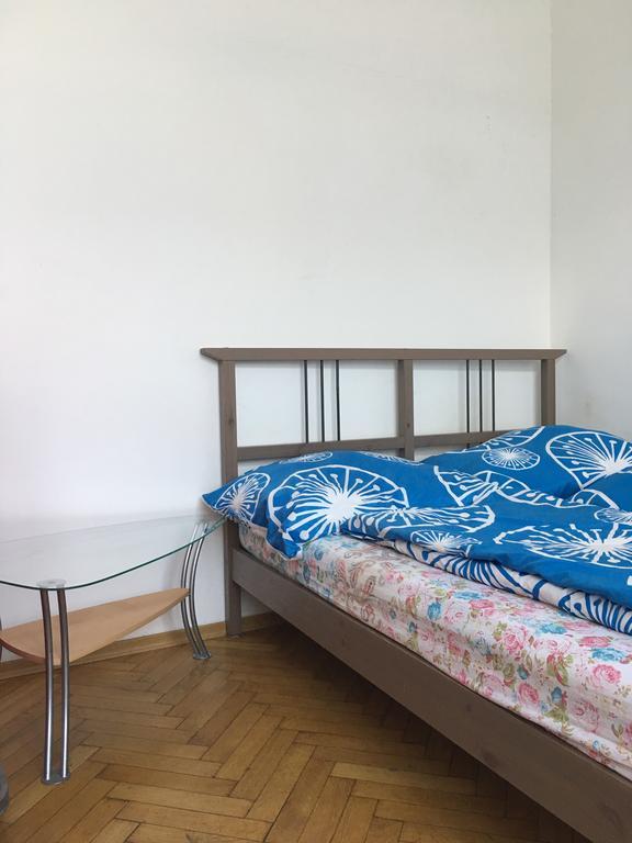 Chichilli Hostel Wiedeń Zewnętrze zdjęcie